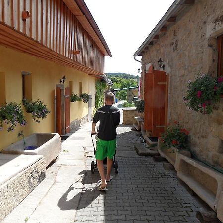 Kunžak 斯卡利切旅馆酒店 外观 照片